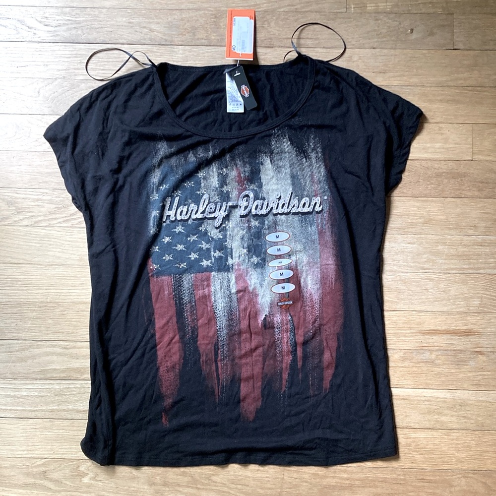 Harley Davidson ladies medium “painted Glory” tee purchased new 8-10 yrs ago